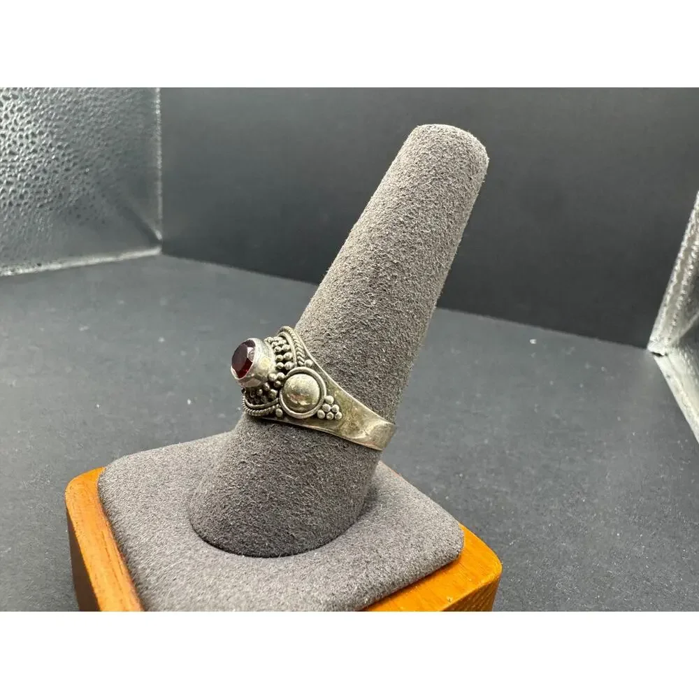 Vintage 925 Sterling Silver Red Garnet Glass Ring Boho Southwest Braided Size 10